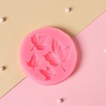 Молд силиконовый Кленовый лист, 4 ячейки 5