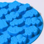 Молд силиконовый круглый Машинки, 17 ячеек 6